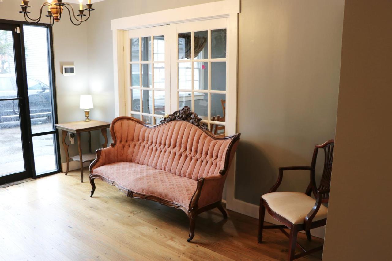 The Hammel House Inn&restaurant Waynesville